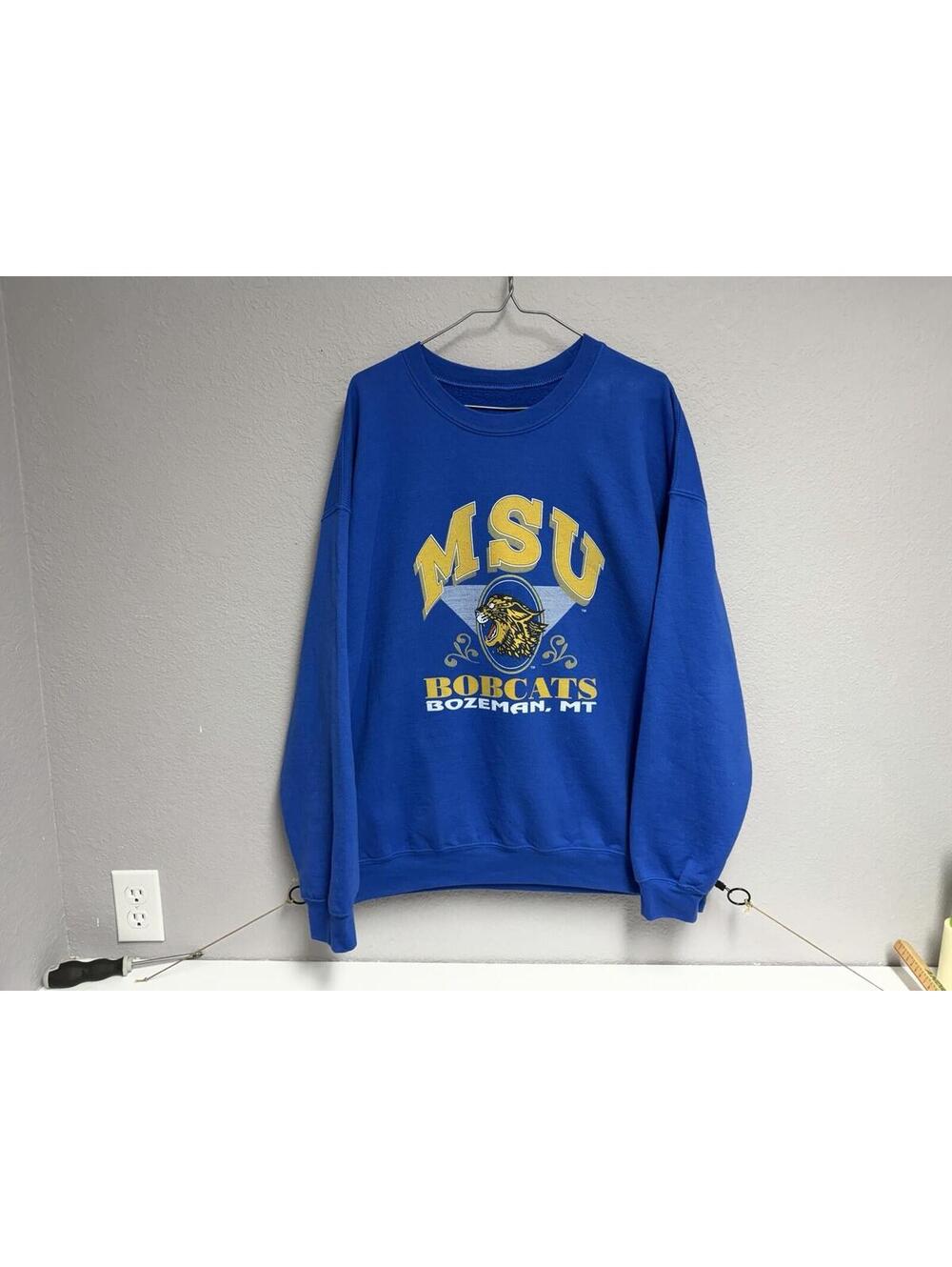 Montana State Bobcats Crewneck Sweater (Not Vintage) Size XL